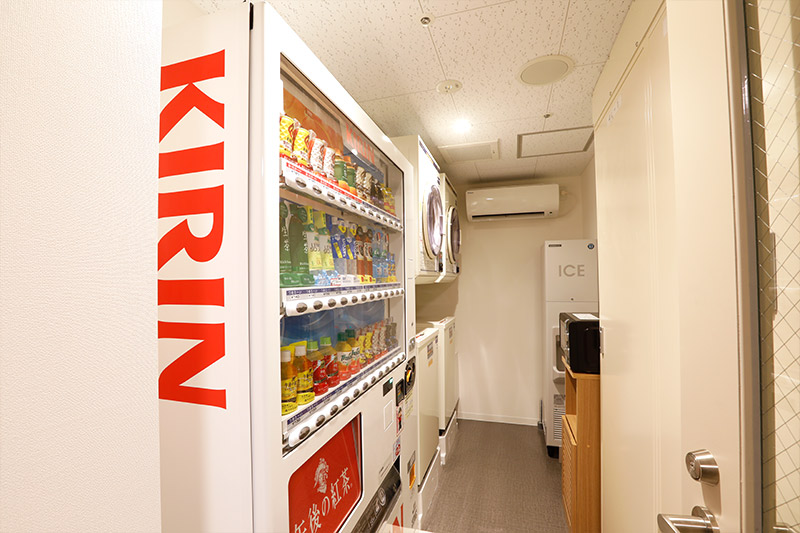 自動販売機コーナー・ランドリー